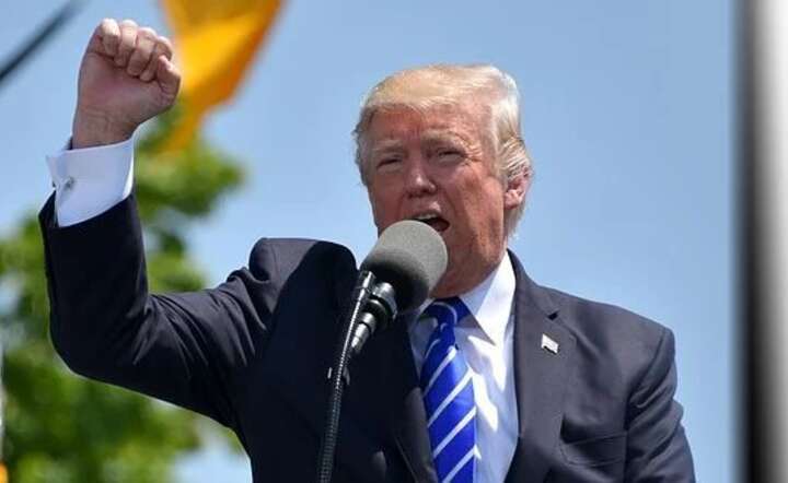 Tak leczy się Donald Trump / autor: fot. Pixabay