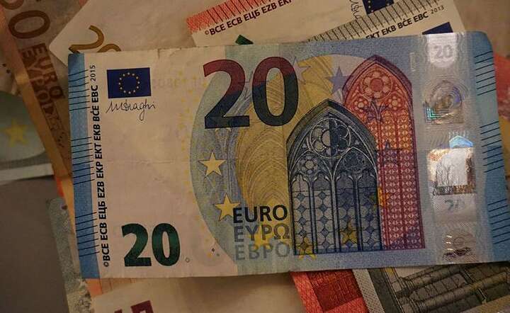 Euro / autor: Fratria