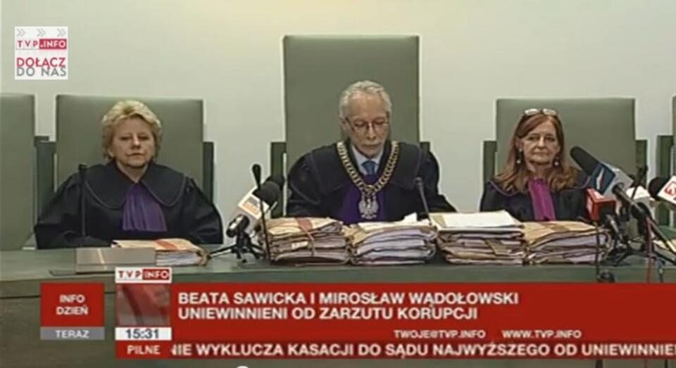 Sędzia Rysiński uniewinniający Beatę Sawicką. Fot. YouTube