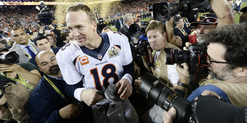 Zawodnik Denver Broncos Peyton Manning. Fot. PAP/EPA