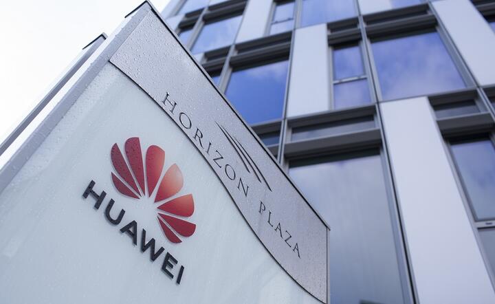Chińska firma Huawei stara się obecnie o budowę sieci 5G w wielu krajach europejskich, Na zdjęciu:. siedziba Huawei w Warszawie / autor: fot. Andrzej Wiktor