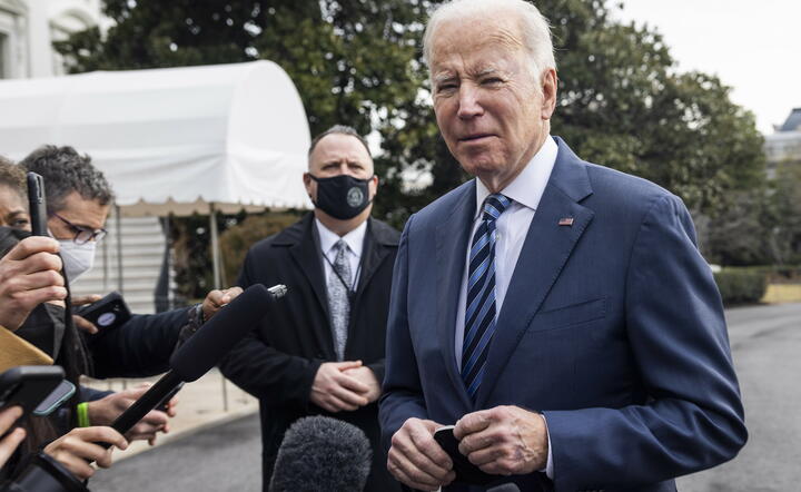 prezydent USA Joe Biden / autor: PAP/EPA/JIM LO SCALZO