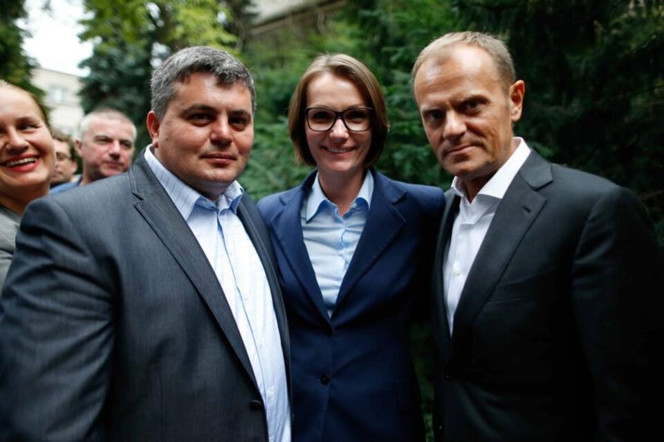 Andrzej Walczak, Jagna Marczułłajtis-Walczak i Donald Tusk w sierpniu 2013 r. Fot. profil Andrzeja Walczaka na Facebooku.