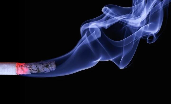 Chiny idą na wojnę ... z palaczami papierosów