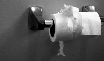 Rząd winą za brak papieru toaletowego obarcza opozycję
