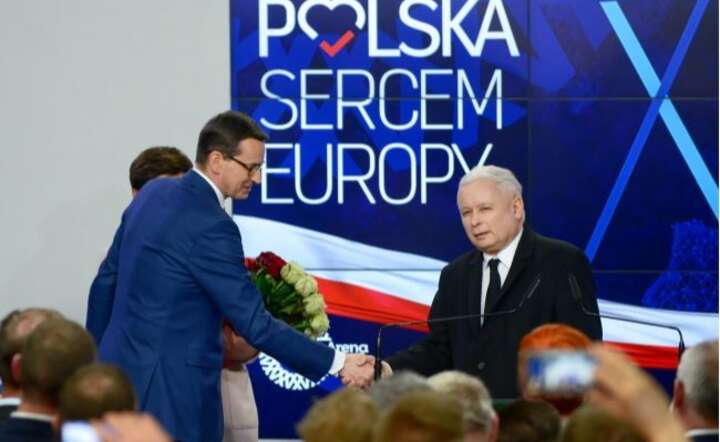 Mateusz Morawiecki i Jarosław Kaczyński / autor: PAP/Jakub Kamiński