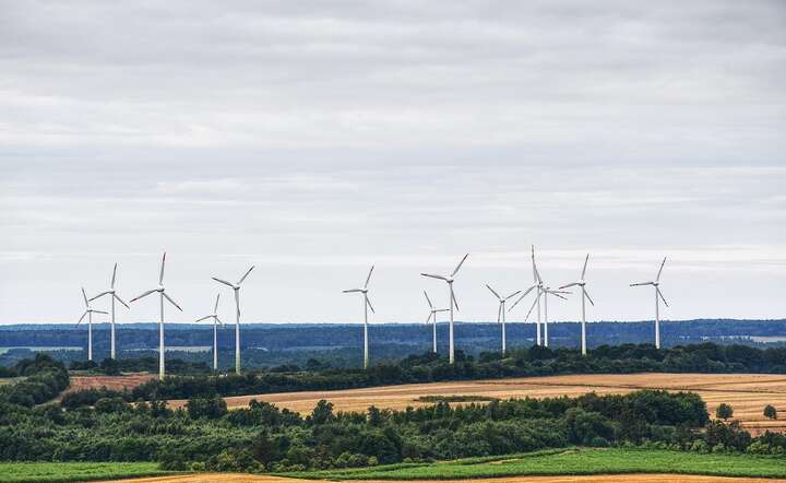 W toku prac nad ustawą Senat wprowadził szereg poprawek jeszcze łagodzące warunki dla energetyki wiatrowej / autor: Pixabay