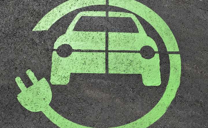 Narodowy Fundusz Ochrony Środowiska i Gospodarki Wodnej będzie radykalnie zmieniał program NaszEauto / autor: Pixabay