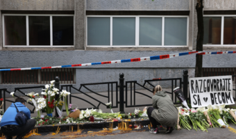 Belgrad: Nowe informacje po zamachu; nastolatek oddał 57 strzałów