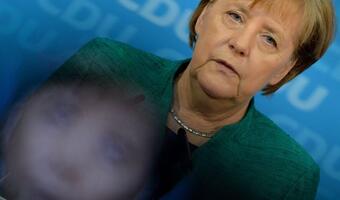 Merkel prezentuje ministrów nieistniejącego rządu