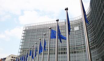 Komisarze chcą uzależnić fundusze UE od praworządności
