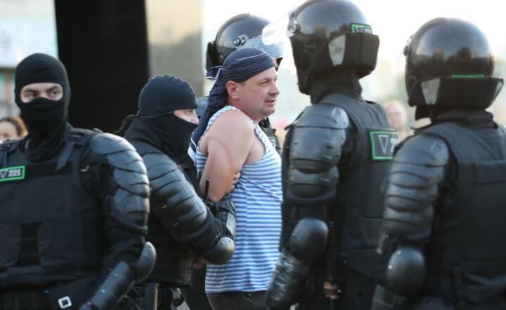 Protesty na Białorusi / autor: PAP/EPA/TATYANA ZENKOVICH