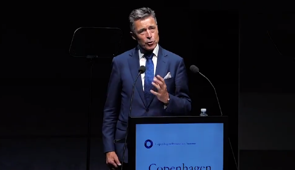 Anders Fogh Rasmussen / autor: Screen/Copenhagen Democracy Summit 2019
