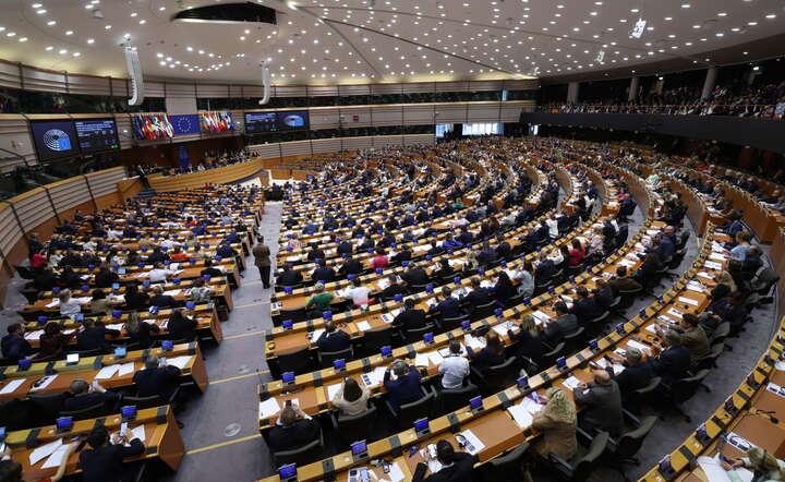Sala obrad Parlamentu Europejskiego / autor: PAP/EPA/OLIVIER HOSLET