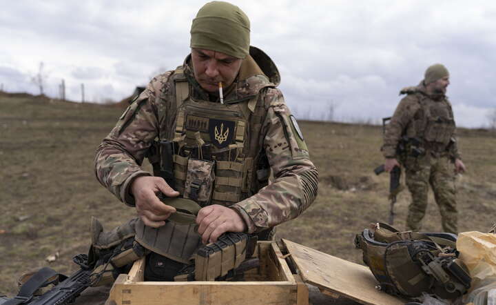Wojsko ukraińskie podczas szkolenia / autor: PAP/EPA/OLGA KOVALOVA