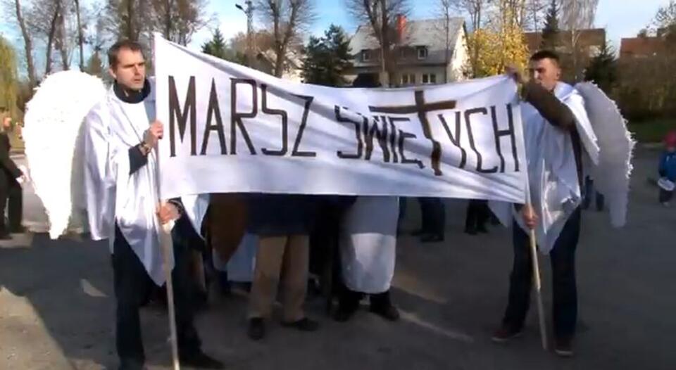 Fot. YouTube/Marsz Wszystkich Świętych w Mikołajkach w 2013 r.
