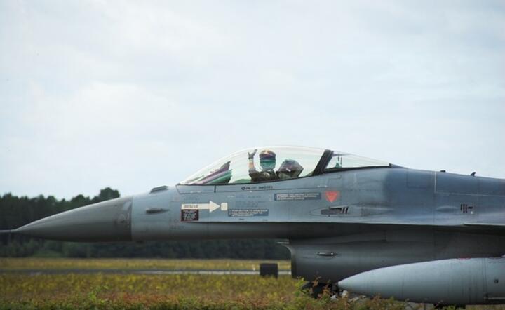 Ukraińscy piloci intensywnie ćwiczą już loty na F-16. ZDJĘCIE ILUSTRACYJNE / autor: Pixabay