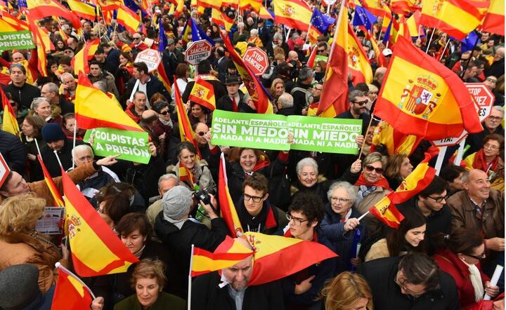 Premier Hiszpanii rozważa przedterminowe wybory