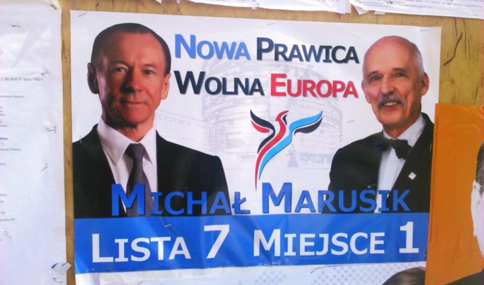 Z lewej Michał Marusek, obecny lider KNP, z prawej Janusz Korwin - Mikke, lider już były. Plakat z ostatnich wyborów do PE. Fot. wPolityce.pl