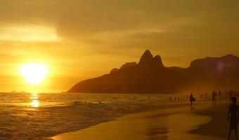 Brazylia: Plaże pełne mimo epidemii