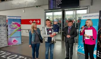 Dziewięciomilionowy pasażer został odprawiony z lotniska w Modlinie