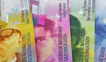 Samotna matka wmanewrowana w kredyt i szwajcarskiego franka