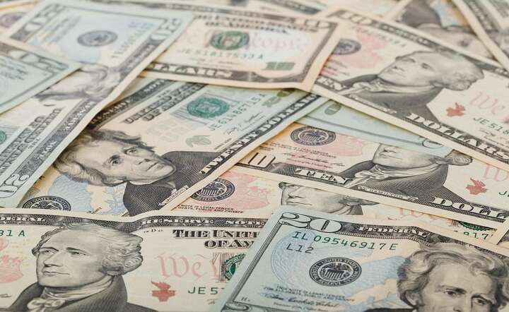 Tematem poranka bez wątpienia jest decyzja Moody’s o obniżeniu ratingu USA z poziomu Aaa do Aa1 / autor: Pixabay