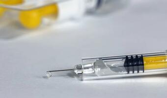 Fałszywe szczepionki na COVID-19! Sprzedają je w darknecie
