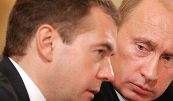 Premier Rosji mówi o rozwijaniu demokracji, mimo sankcji