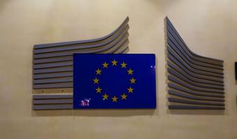 Będzie PolExit? Polacy sceptyczni wobec UE SONDAŻ