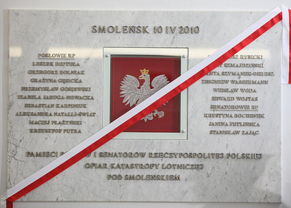 Porzucając sprawę Smoleńska, posłowie PO porzucili również swoich przyjaciół. Fot. wPolityce.pl