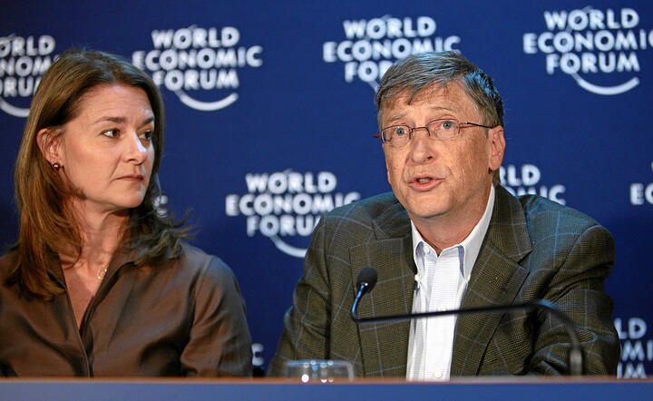 Bill Gates i żona Melinda French Gates / autor: By World Economic Forum from Cologny, Switzerland - Melinda French Gates, Bill Gates - World Economic Forum Annual Meeting Davos 2009Uploaded by ComputerHotline, CC BY-SA 2.0, https://commons.wikimedia.org/w/index.php?curid=9980318
