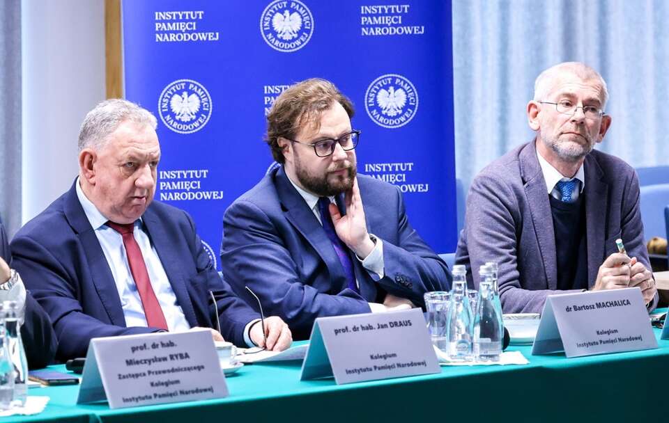 kolegium IPN / autor: PAP/Albert Zawada