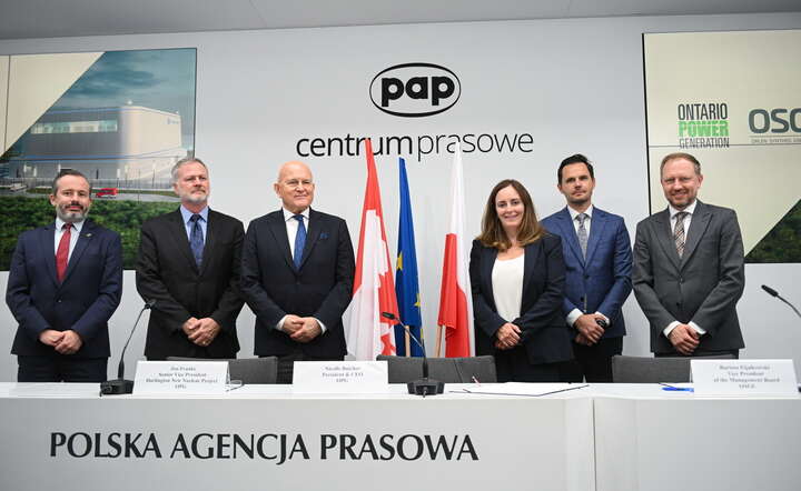 Umowa podpisania listu intencyjnego OPG i OSGE w Warszawie / autor: PAP/Marcin Obara