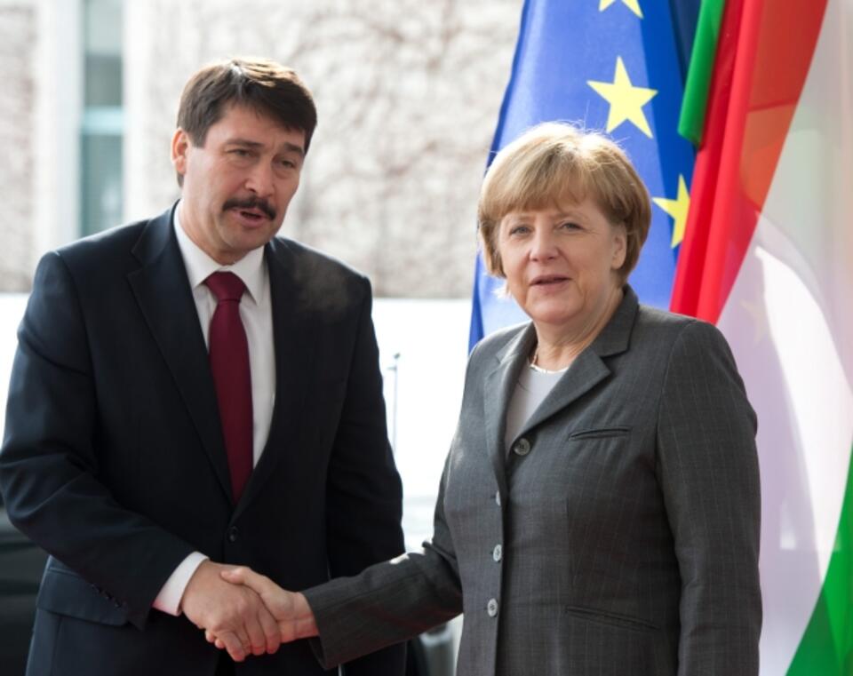 Kanclerz Niemiec z prezydentem Węgier. fot. PAP/EPA