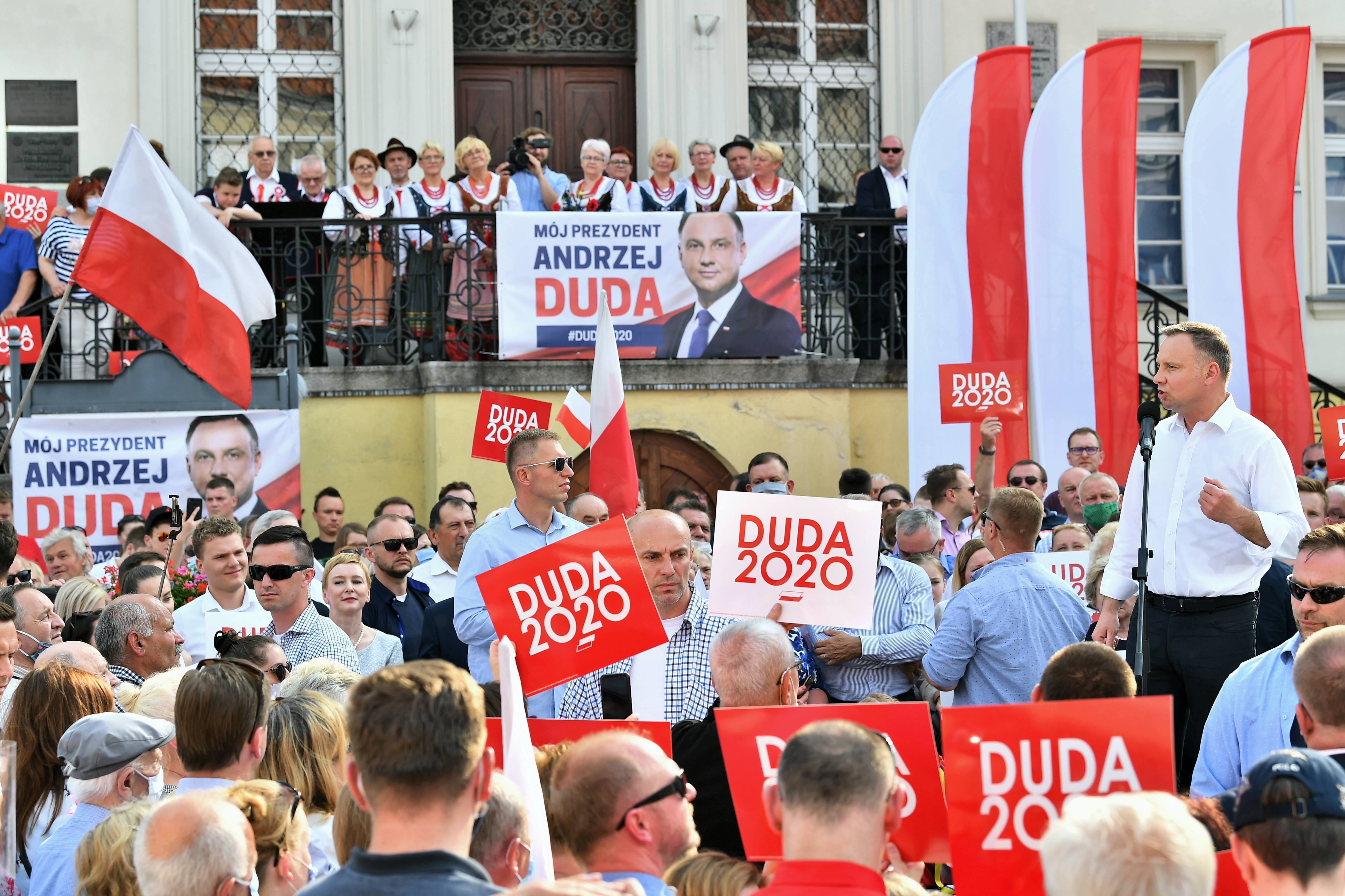 Najnowszy sondaż prezydencki - druga tura. SPRAWDŹ wyniki! 