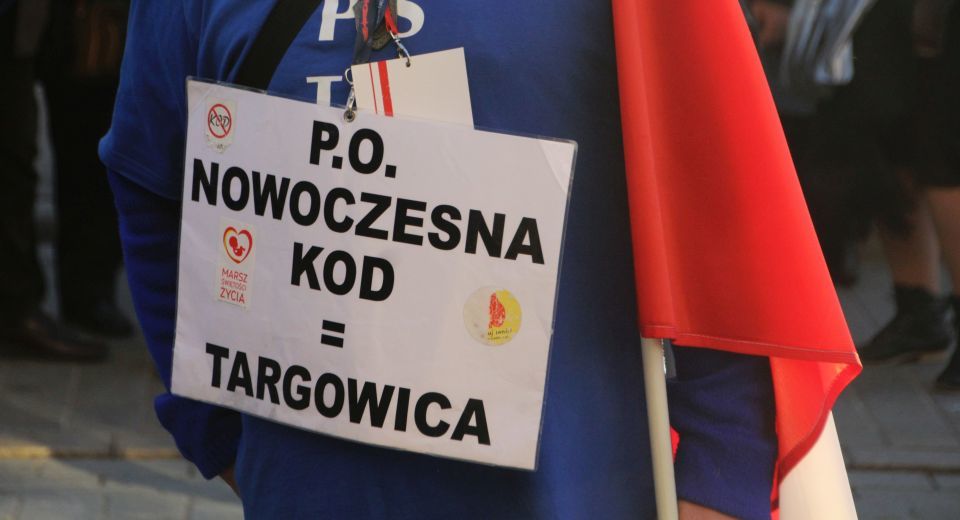 Współczesna targowica. W obronie demokracji w naszym kraju