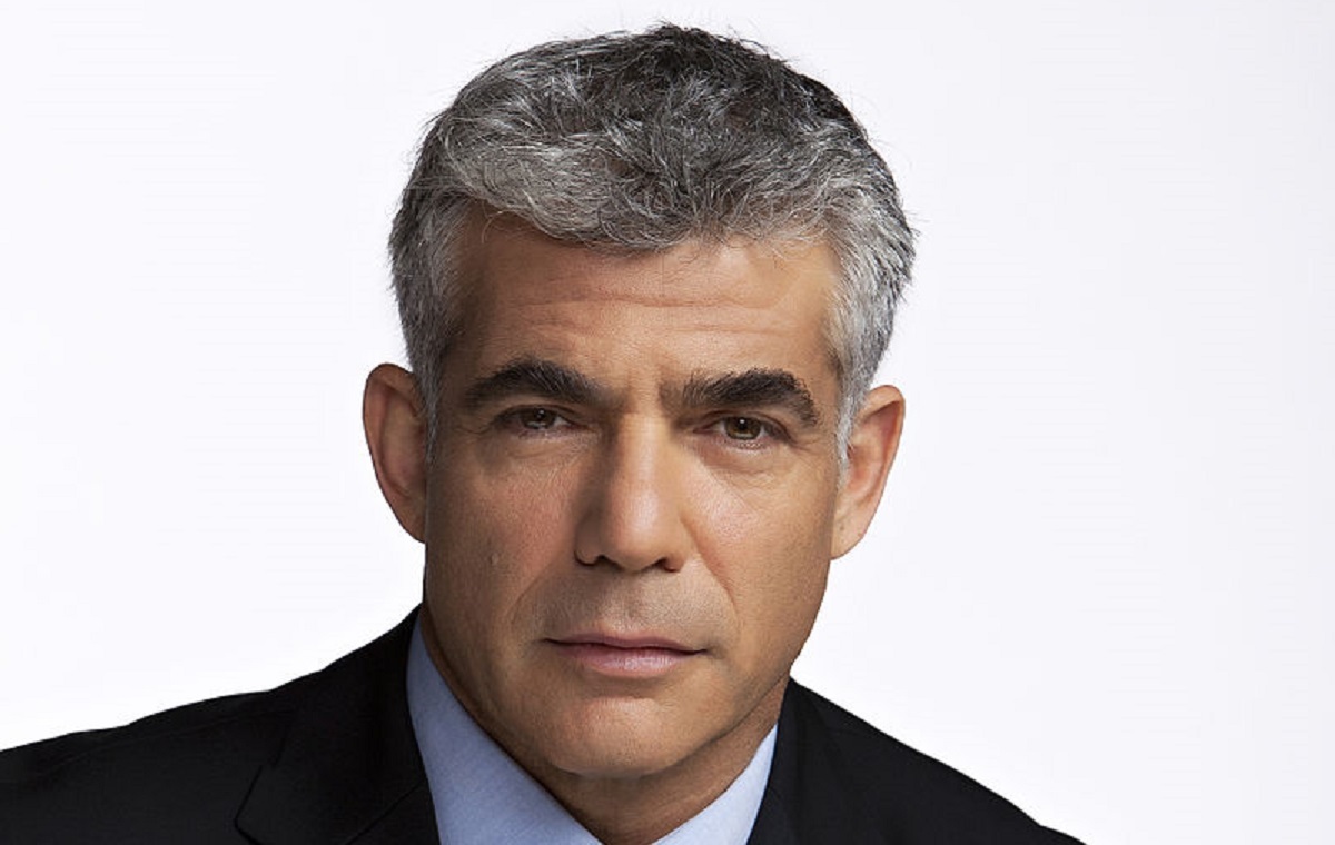 Яир лапид книги по порядку. Яир лапид израильский журналист. Яир лапид злой. Двойная ловушка. Яир лапид википедия.