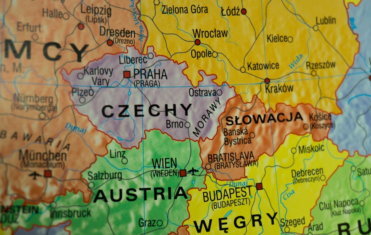 Zbytečný konflikt.  Polsko a Česká republika jsou si navzájem odsouzeny