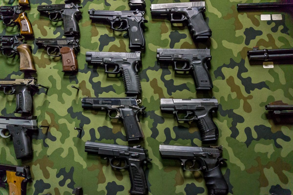 Serbia. 14-letni Kosta oddał 57 strzałów do uczniów w szkole