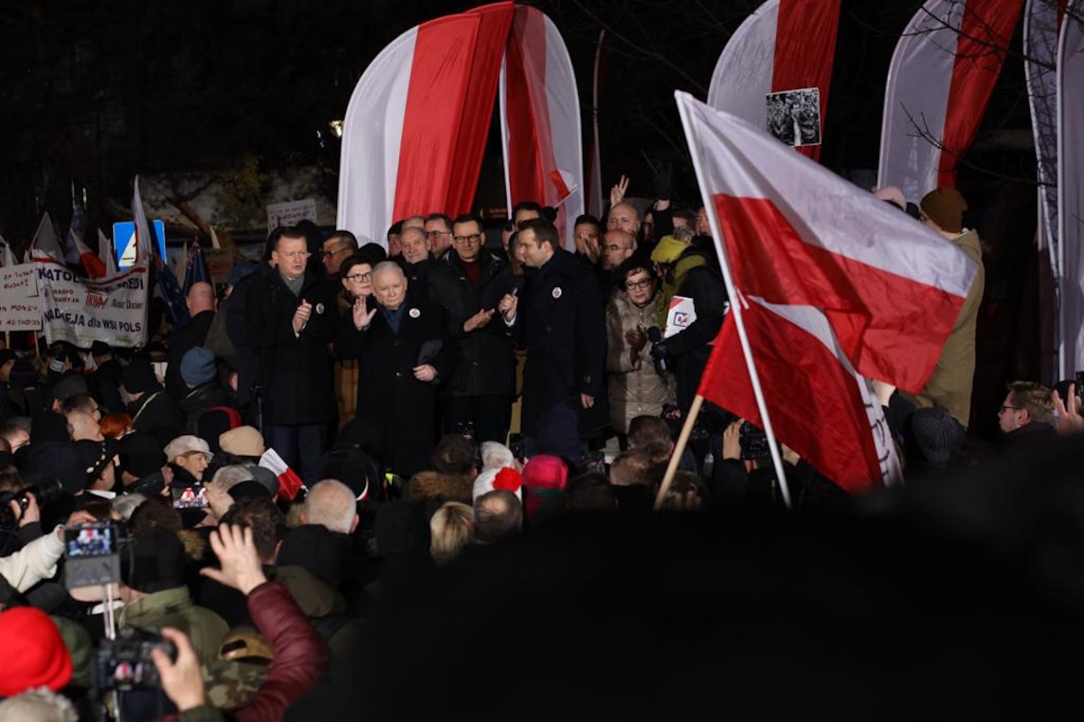 Przed Sejmem wielki Protest Wolnych Polaków! RELACJA