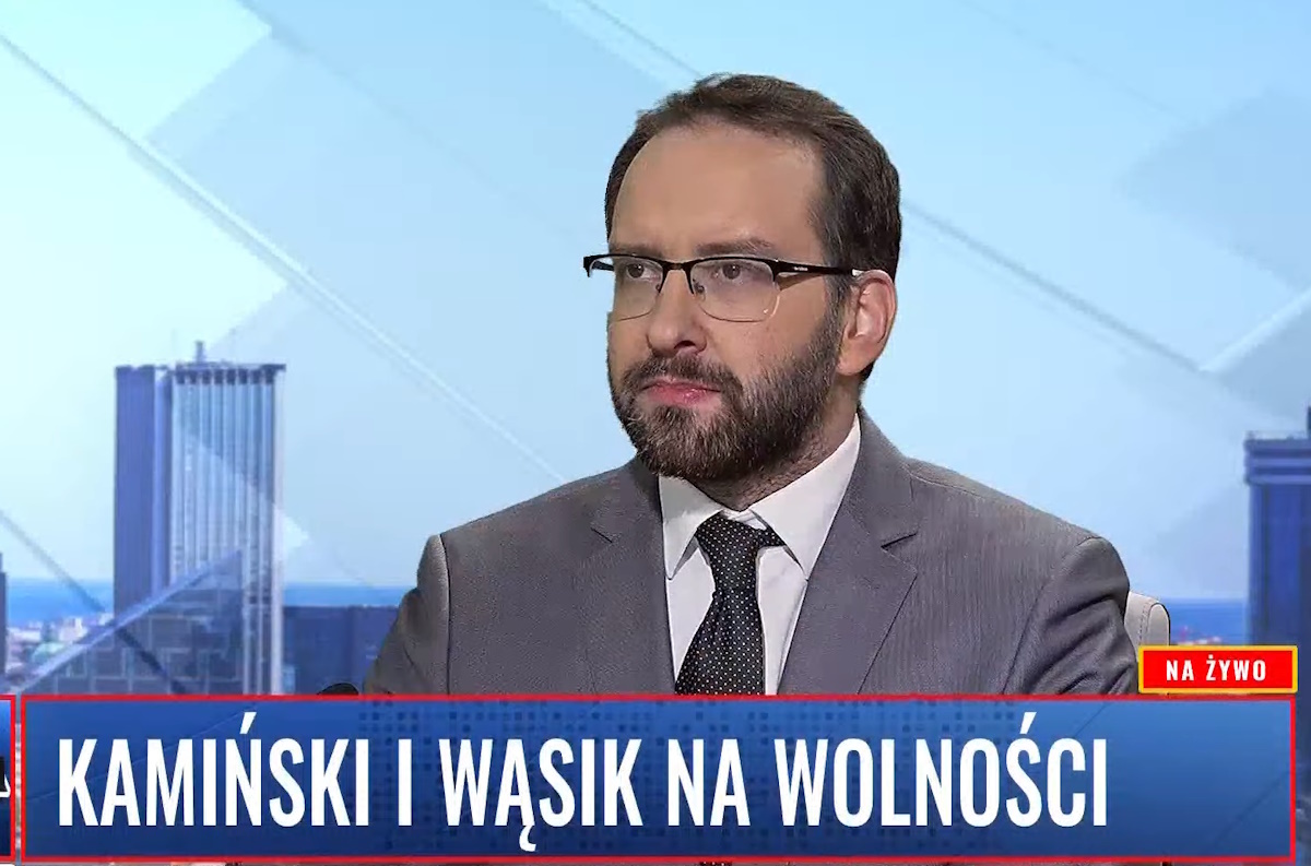 TYLKO U NAS. Żaryn: Rząd mógł się przestraszyć społeczeństwa