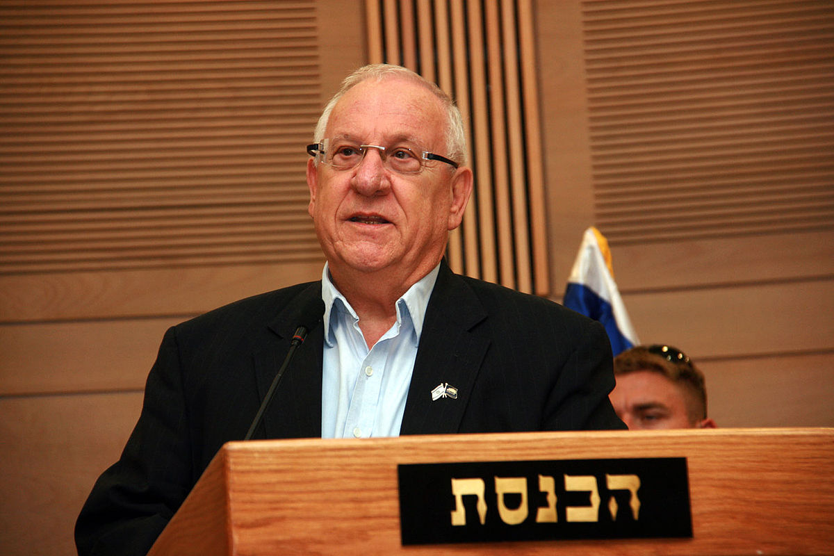 Scandal!  Former Israeli president: Jews were also killed by Poles