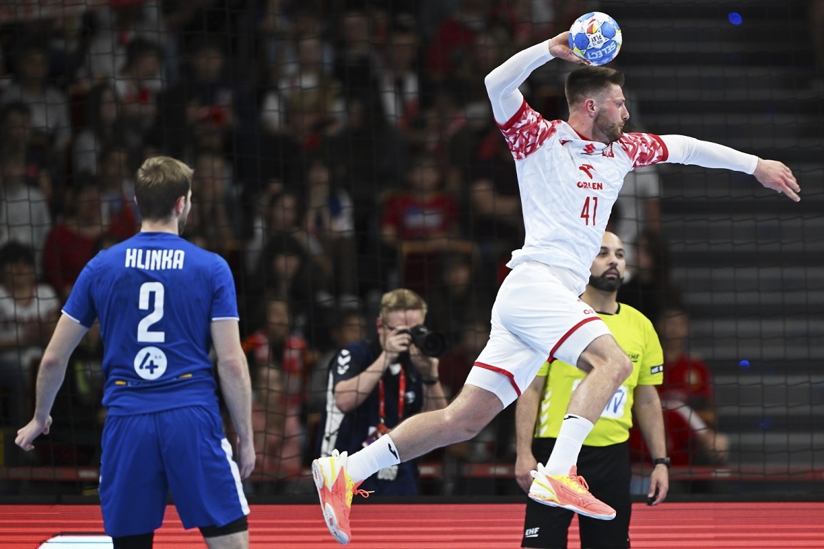 Polish handball players advance to world championships!