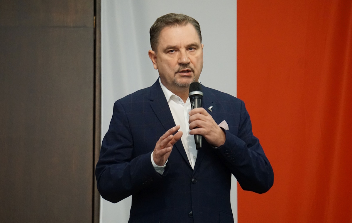 Piotr Duda versus PKP Cargo authorities: The beginning of the war with “S”