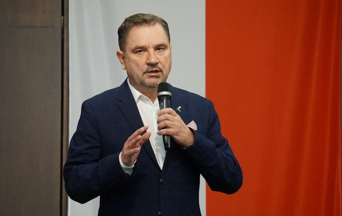 Collective layoffs in Poland. Duda: Declaration of war