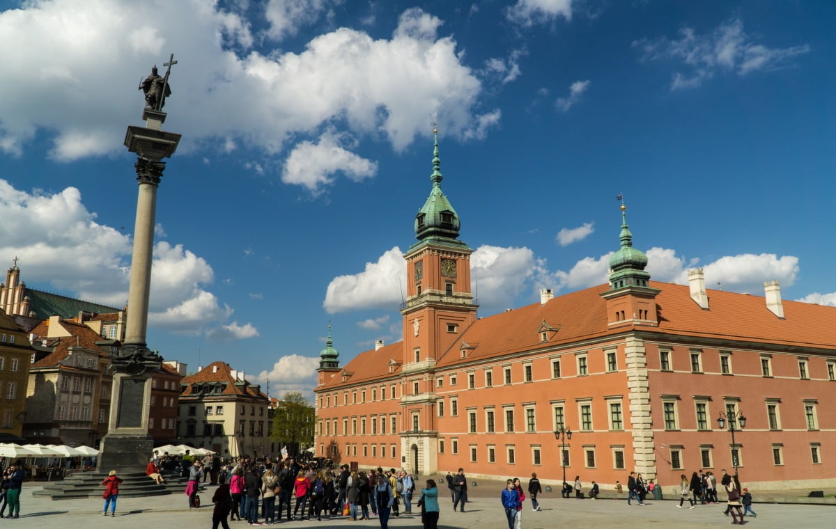 Gliński odpowiada Omilanowskiej: Polska jest dumnym krajem