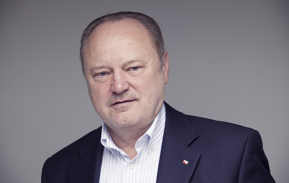 Szewczak: Tusk nie powinien czekać, ale rozmawiać z Trumpem