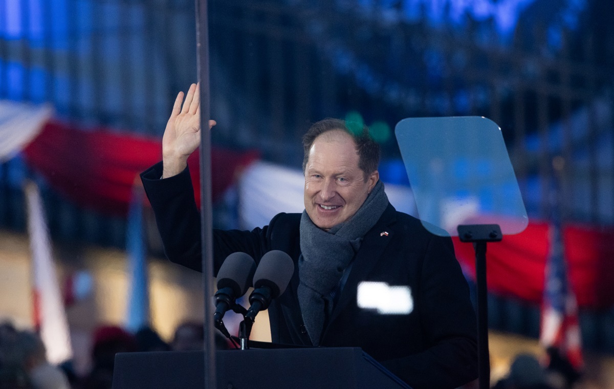 Brzezinski says goodbye to Poland.He published a peculiar   recording