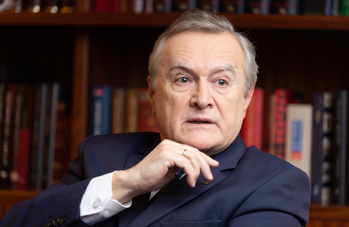 Gliński: MKiDN zamordowało Muzeum Polskie w Rapperswilu